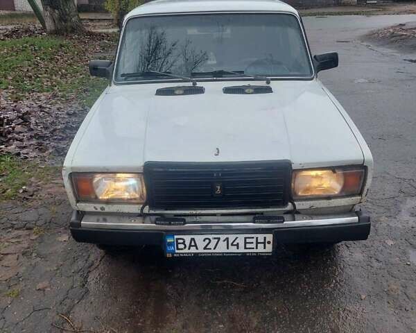 Бежевый ВАЗ 2107, объемом двигателя 1.45 л и пробегом 100 тыс. км за 550 $, фото 1 на Automoto.ua