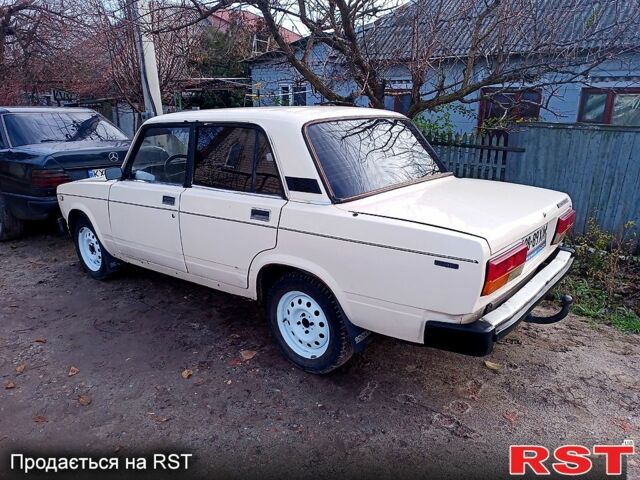 Бежевий ВАЗ 2107, об'ємом двигуна 1.6 л та пробігом 365 тис. км за 650 $, фото 1 на Automoto.ua