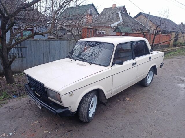 Бежевий ВАЗ 2107, об'ємом двигуна 1.6 л та пробігом 320 тис. км за 750 $, фото 1 на Automoto.ua