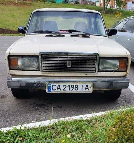 Бежевий ВАЗ 2107, об'ємом двигуна 1.58 л та пробігом 455 тис. км за 472 $, фото 1 на Automoto.ua