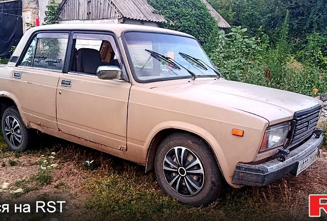 Бежевый ВАЗ 2107, объемом двигателя 1.3 л и пробегом 123 тыс. км за 850 $, фото 1 на Automoto.ua