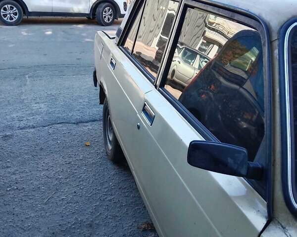 ВАЗ 2107 1996 в Василькове на Automoto.ua Бежевый ВАЗ 2107, объемом двигателя 1.45 л и пробегом 66 тыс. км за 1000 $, фото 1 на Automoto.ua