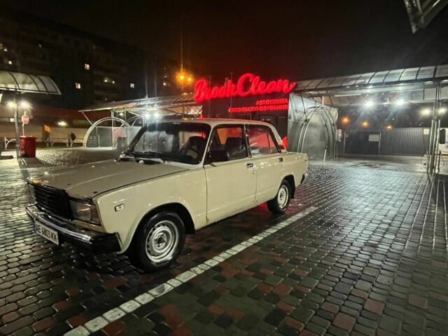 Бежевый ВАЗ 2107, объемом двигателя 1.6 л и пробегом 100 тыс. км за 547 $, фото 1 на Automoto.ua