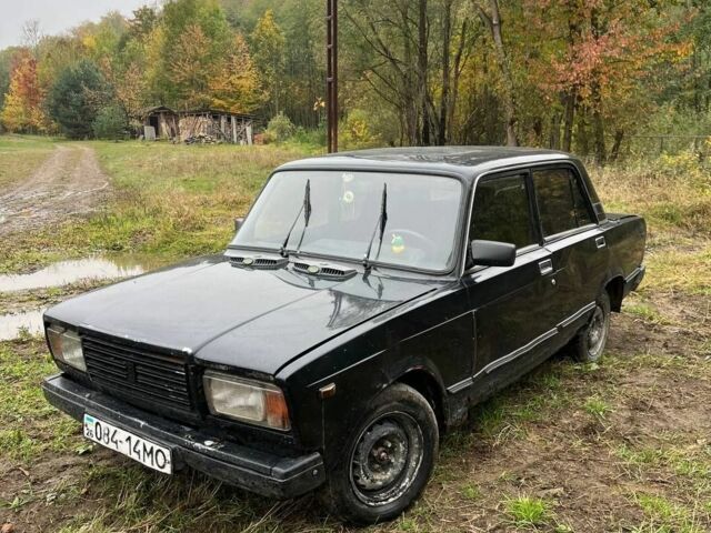 Чорний ВАЗ 2107, об'ємом двигуна 0 л та пробігом 100 тис. км за 451 $, фото 1 на Automoto.ua