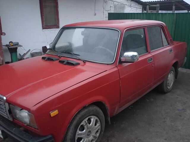 Черный ВАЗ 2107, объемом двигателя 0 л и пробегом 200 тыс. км за 403 $, фото 1 на Automoto.ua
