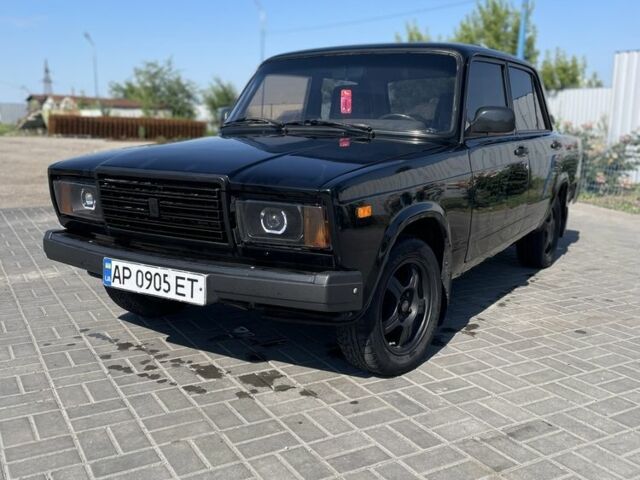Черный ВАЗ 2107, объемом двигателя 1.5 л и пробегом 150 тыс. км за 1600 $, фото 1 на Automoto.ua