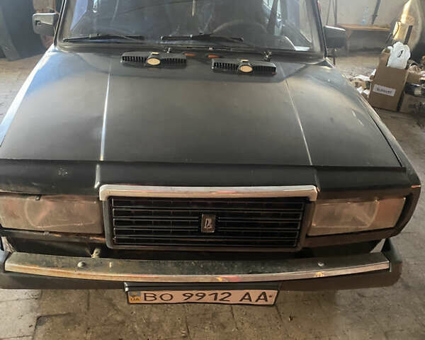 Черный ВАЗ 2107, объемом двигателя 0 л и пробегом 200 тыс. км за 420 $, фото 1 на Automoto.ua