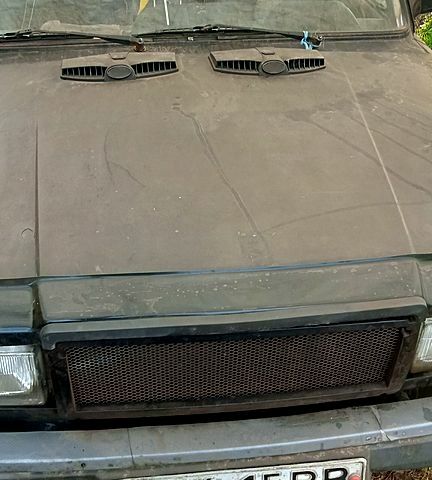 Чорний ВАЗ 2107, об'ємом двигуна 16 л та пробігом 500 тис. км за 805 $, фото 1 на Automoto.ua