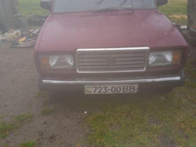 Черный ВАЗ 2107, объемом двигателя 1 л и пробегом 94 тыс. км за 1000 $, фото 1 на Automoto.ua