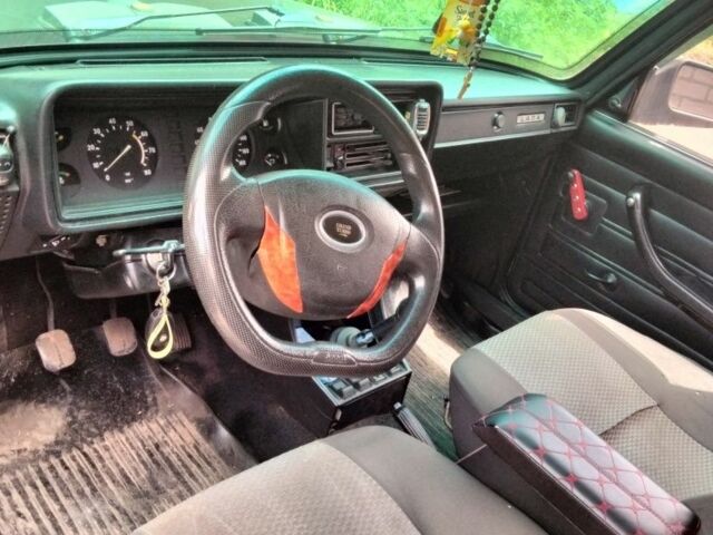 Чорний ВАЗ 2107, об'ємом двигуна 1.5 л та пробігом 170 тис. км за 1784 $, фото 1 на Automoto.ua