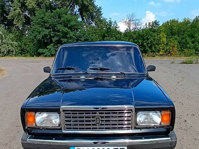 Чорний ВАЗ 2107, об'ємом двигуна 1.5 л та пробігом 0 тис. км за 3400 $, фото 1 на Automoto.ua
