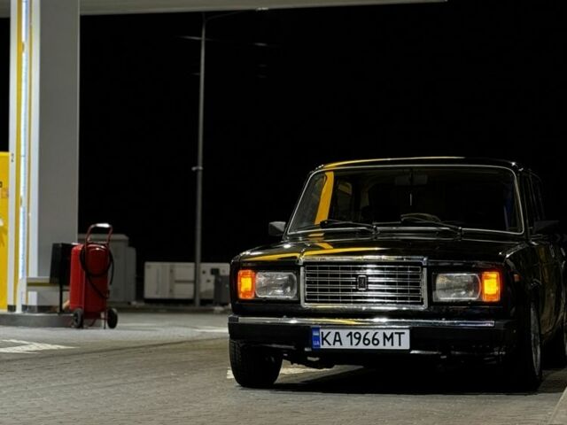 Черный ВАЗ 2107, объемом двигателя 1.5 л и пробегом 187 тыс. км за 1409 $, фото 1 на Automoto.ua