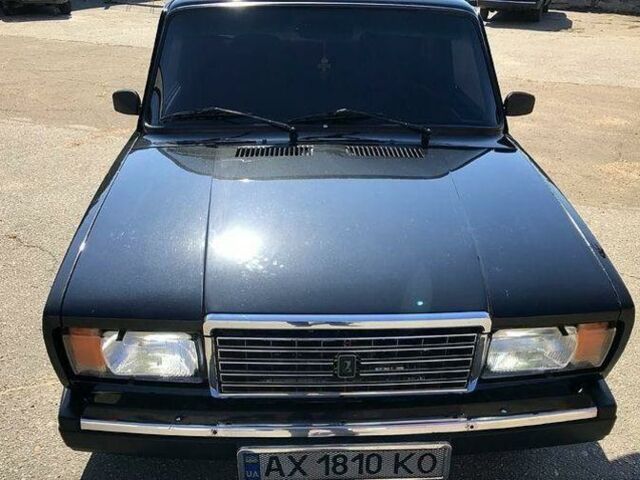 Чорний ВАЗ 2107, об'ємом двигуна 1.6 л та пробігом 115 тис. км за 18 $, фото 1 на Automoto.ua