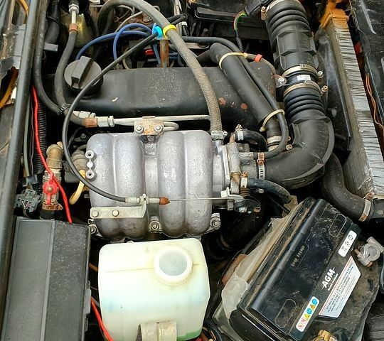 Чорний ВАЗ 2107, об'ємом двигуна 1.5 л та пробігом 37 тис. км за 1100 $, фото 1 на Automoto.ua