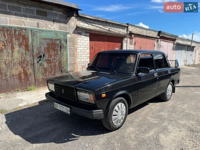 Черный ВАЗ 2107, объемом двигателя 1.6 л и пробегом 200 тыс. км за 1500 $, фото 1 на Automoto.ua