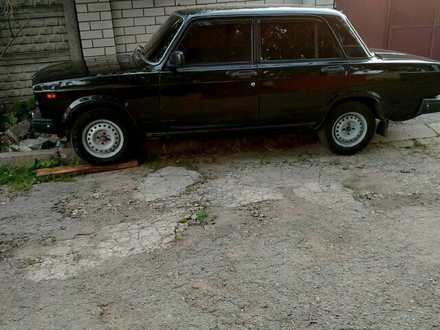 Черный ВАЗ 2107, объемом двигателя 1.5 л и пробегом 150 тыс. км за 1850 $, фото 1 на Automoto.ua
