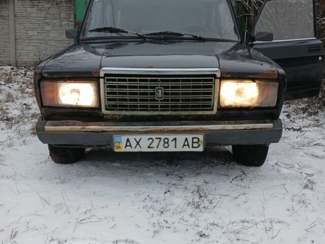 Черный ВАЗ 2107, объемом двигателя 0 л и пробегом 120 тыс. км за 568 $, фото 1 на Automoto.ua