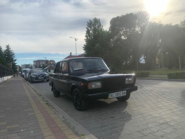 Черный ВАЗ 2107, объемом двигателя 1.6 л и пробегом 55 тыс. км за 1250 $, фото 1 на Automoto.ua