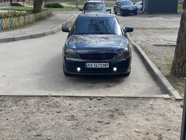 Черный ВАЗ 2107, объемом двигателя 1.6 л и пробегом 130 тыс. км за 2800 $, фото 1 на Automoto.ua