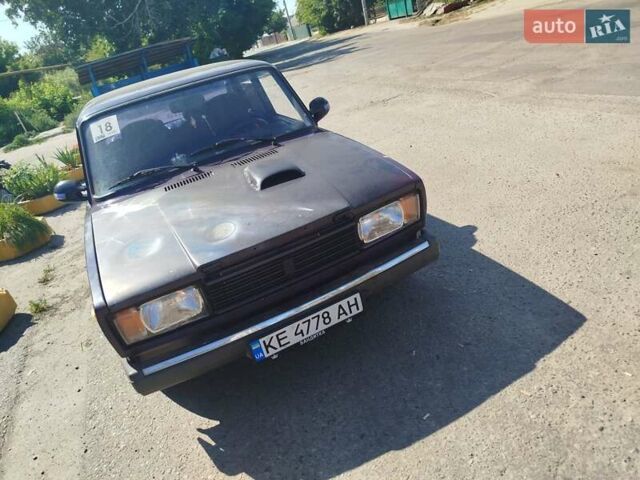 Фиолетовый ВАЗ 2107, объемом двигателя 1.5 л и пробегом 64 тыс. км за 950 $, фото 1 на Automoto.ua