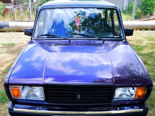 Фіолетовий ВАЗ 2107, об'ємом двигуна 1.6 л та пробігом 95 тис. км за 650 $, фото 1 на Automoto.ua