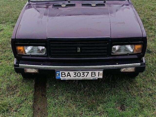 Фиолетовый ВАЗ 2107, объемом двигателя 1.5 л и пробегом 270 тыс. км за 710 $, фото 1 на Automoto.ua