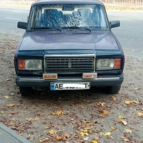Фиолетовый ВАЗ 2107, объемом двигателя 1.5 л и пробегом 999 тыс. км за 720 $, фото 1 на Automoto.ua
