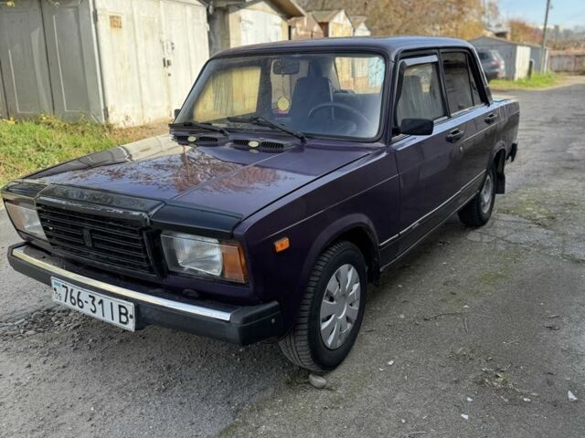 Фиолетовый ВАЗ 2107, объемом двигателя 1.6 л и пробегом 65 тыс. км за 850 $, фото 1 на Automoto.ua