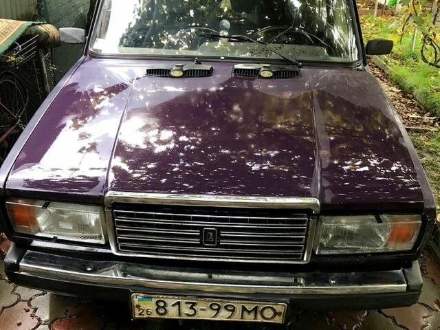 Фиолетовый ВАЗ 2107, объемом двигателя 1.5 л и пробегом 82 тыс. км за 400 $, фото 1 на Automoto.ua