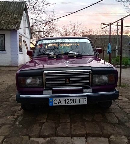Фиолетовый ВАЗ 2107, объемом двигателя 1.5 л и пробегом 0 тыс. км за 1200 $, фото 1 на Automoto.ua