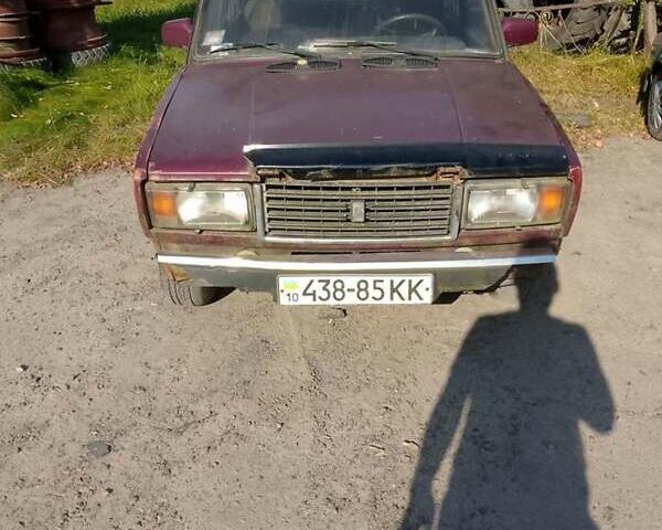 Фиолетовый ВАЗ 2107, объемом двигателя 1.6 л и пробегом 60 тыс. км за 350 $, фото 1 на Automoto.ua