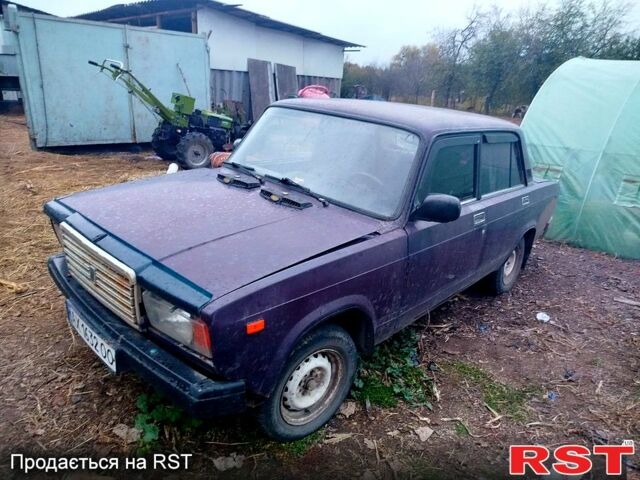 Фиолетовый ВАЗ 2107, объемом двигателя 1.5 л и пробегом 0 тыс. км за 800 $, фото 1 на Automoto.ua