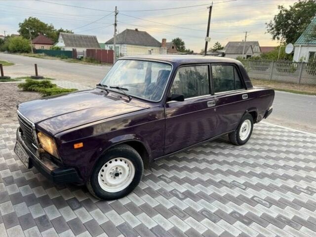 Фиолетовый ВАЗ 2107, объемом двигателя 1.5 л и пробегом 145 тыс. км за 799 $, фото 1 на Automoto.ua