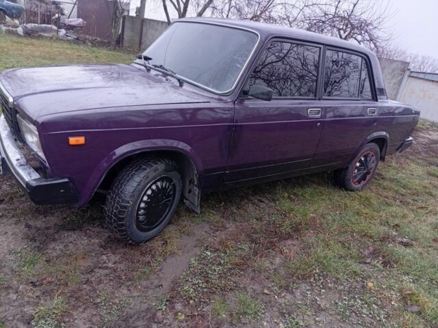 Фиолетовый ВАЗ 2107, объемом двигателя 1.5 л и пробегом 123 тыс. км за 750 $, фото 1 на Automoto.ua