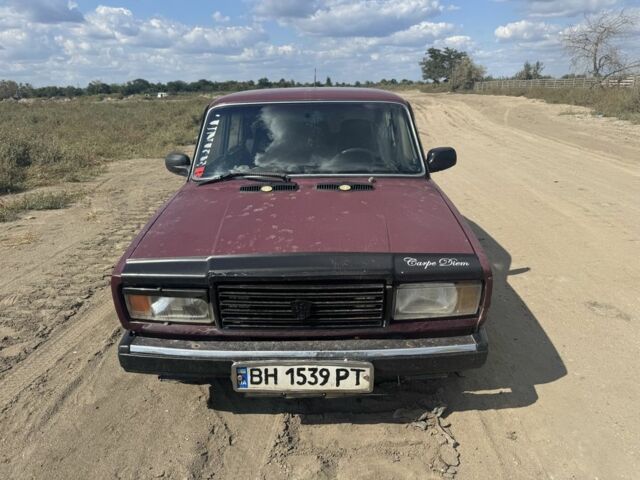 Фіолетовий ВАЗ 2107, об'ємом двигуна 1.5 л та пробігом 100 тис. км за 751 $, фото 1 на Automoto.ua