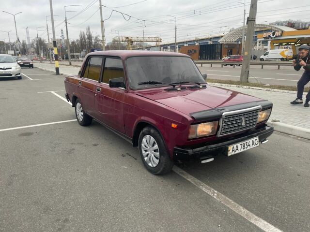 Фиолетовый ВАЗ 2107, объемом двигателя 0 л и пробегом 99 тыс. км за 595 $, фото 1 на Automoto.ua