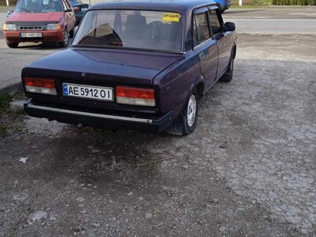 Фиолетовый ВАЗ 2107, объемом двигателя 1.5 л и пробегом 100 тыс. км за 1300 $, фото 1 на Automoto.ua