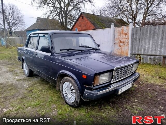 Фіолетовий ВАЗ 2107, об'ємом двигуна 1.5 л та пробігом 100 тис. км за 699 $, фото 1 на Automoto.ua