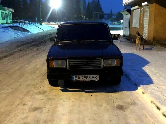 Фиолетовый ВАЗ 2107, объемом двигателя 1.5 л и пробегом 159 тыс. км за 950 $, фото 1 на Automoto.ua