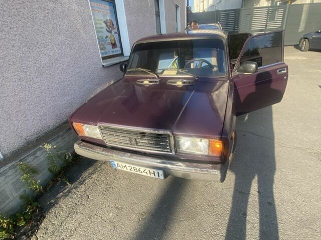 Фіолетовий ВАЗ 2107, об'ємом двигуна 1.5 л та пробігом 216 тис. км за 2200 $, фото 1 на Automoto.ua