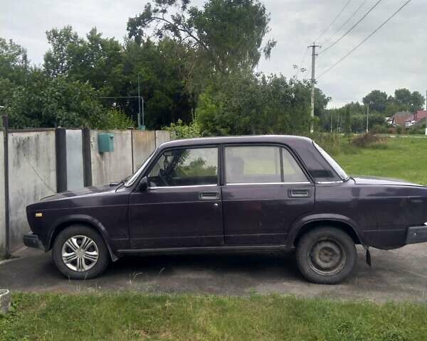Фіолетовий ВАЗ 2107, об'ємом двигуна 1.45 л та пробігом 80 тис. км за 899 $, фото 1 на Automoto.ua