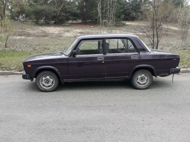 Фіолетовий ВАЗ 2107, об'ємом двигуна 1.5 л та пробігом 80 тис. км за 2150 $, фото 1 на Automoto.ua