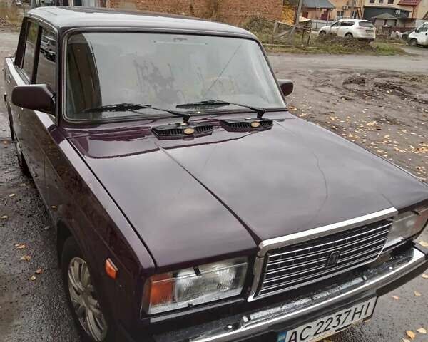 Фиолетовый ВАЗ 2107, объемом двигателя 1.5 л и пробегом 75 тыс. км за 1700 $, фото 1 на Automoto.ua