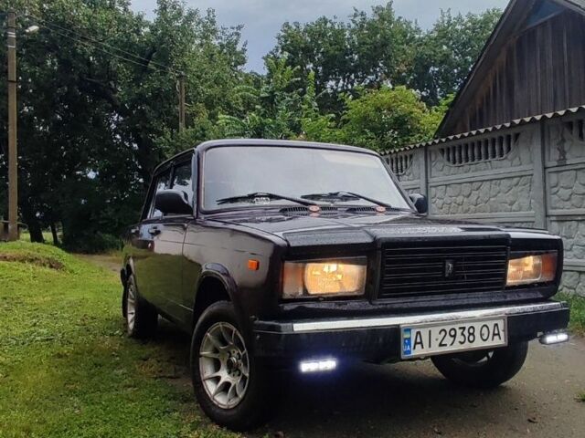 Фіолетовий ВАЗ 2107, об'ємом двигуна 1.5 л та пробігом 87 тис. км за 65000 $, фото 1 на Automoto.ua