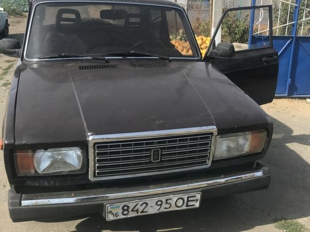 Коричневый ВАЗ 2107, объемом двигателя 0 л и пробегом 160 тыс. км за 550 $, фото 1 на Automoto.ua
