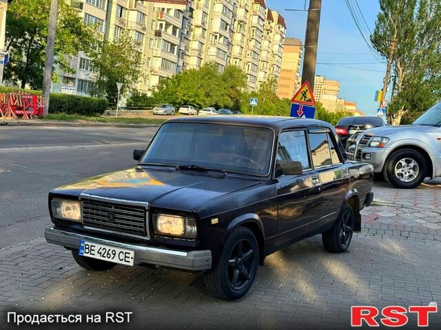 Коричневый ВАЗ 2107, объемом двигателя 1.3 л и пробегом 200 тыс. км за 799 $, фото 1 на Automoto.ua