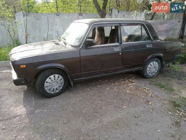 Коричневый ВАЗ 2107, объемом двигателя 1.5 л и пробегом 149 тыс. км за 1350 $, фото 1 на Automoto.ua