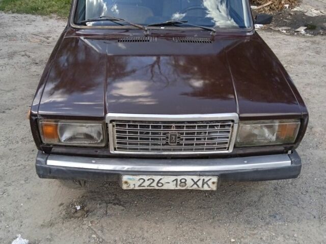 Коричневий ВАЗ 2107, об'ємом двигуна 1.5 л та пробігом 100 тис. км за 576 $, фото 1 на Automoto.ua