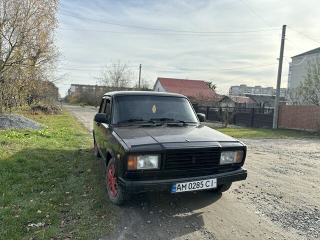 Коричневий ВАЗ 2107, об'ємом двигуна 1.6 л та пробігом 1 тис. км за 950 $, фото 1 на Automoto.ua