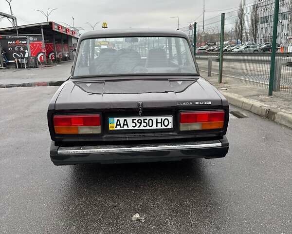 Коричневий ВАЗ 2107, об'ємом двигуна 1.6 л та пробігом 90 тис. км за 1500 $, фото 1 на Automoto.ua